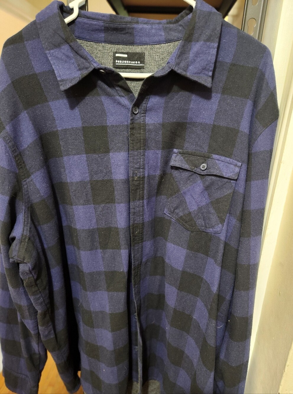 Public Opinion Men's Navy and Gray Lined Flannel
